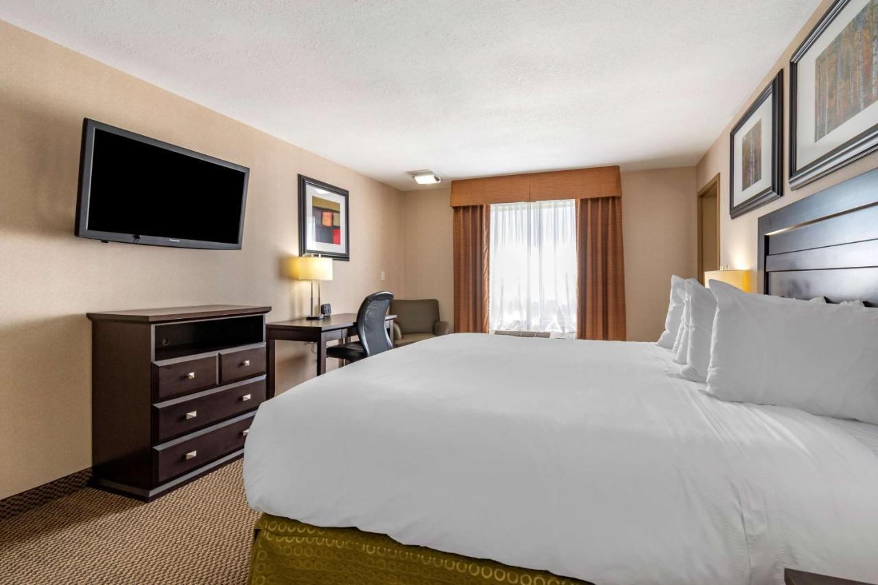 Best Western Bonnyville Inn & Suites Exterior photo