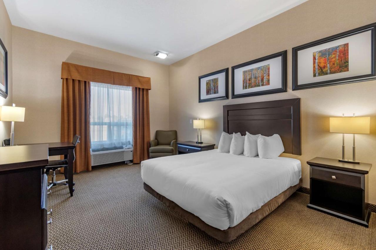 Best Western Bonnyville Inn & Suites Exterior photo