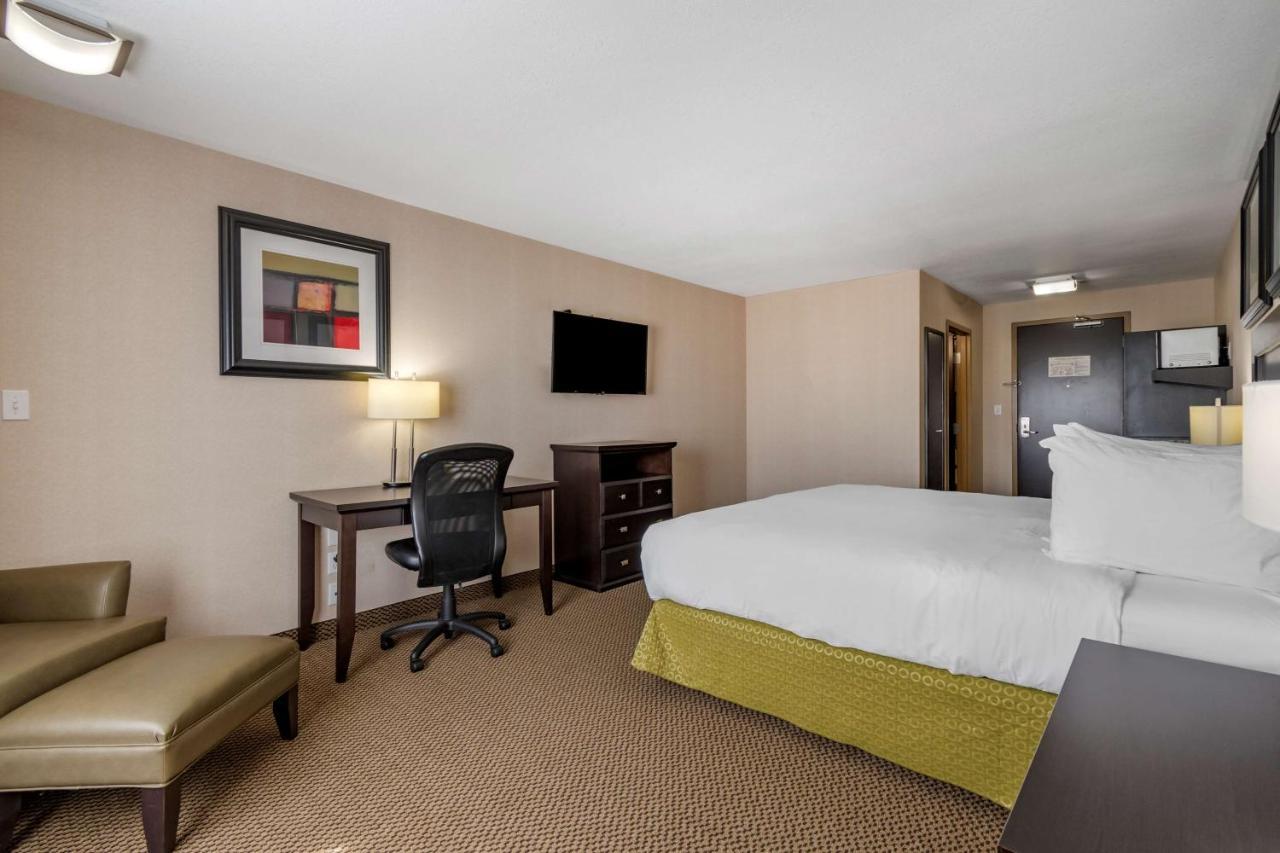 Best Western Bonnyville Inn & Suites Exterior photo
